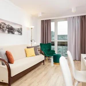 Apartament City Center Graniczna By Renters, Warszawa